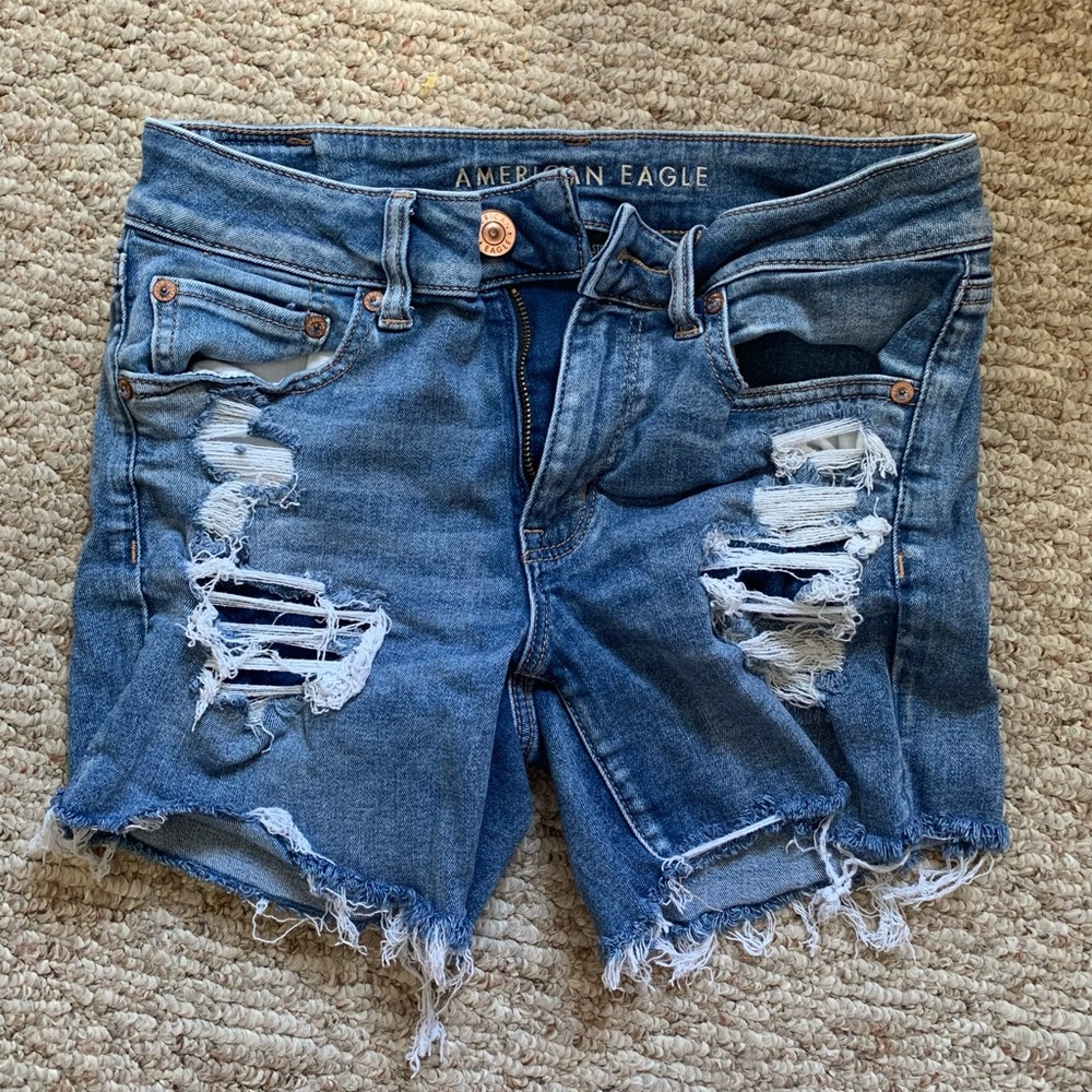 American Eagle Next Level Stretch Midi Jean Shorts - Size 6